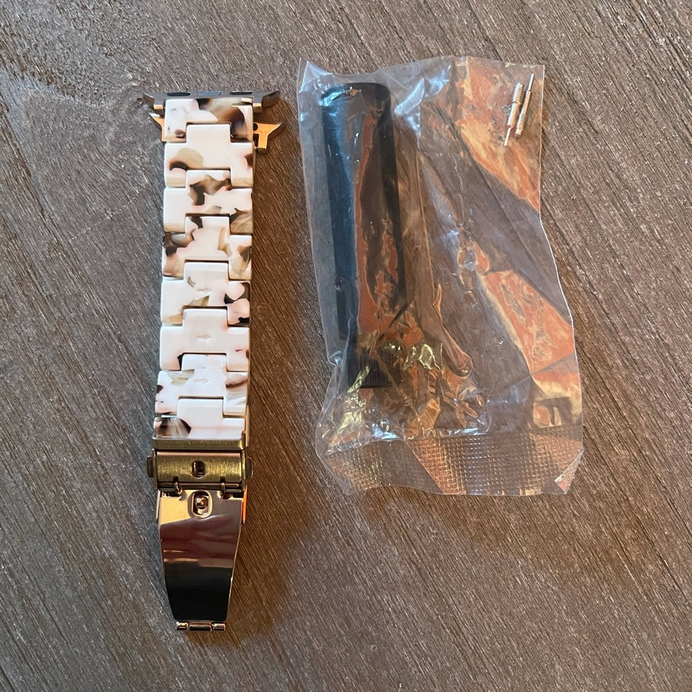 Wizeband Watch Band View 4